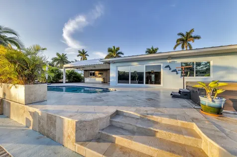 2642 Ne 3rd Street Pompano Beach FL 33062