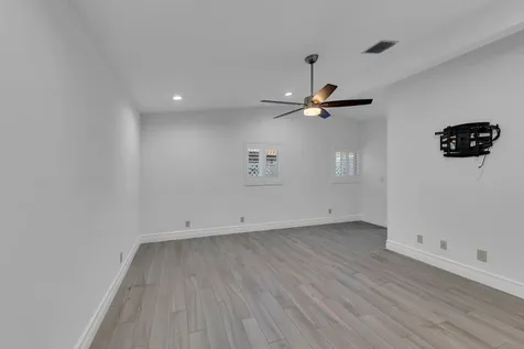 2642 Ne 3rd Street Pompano Beach FL 33062