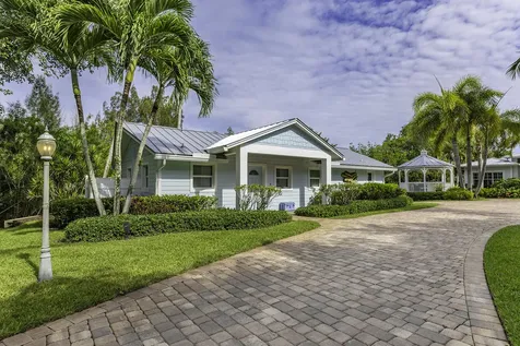 2897 Se Saint Lucie Boulevard Stuart FL 34997