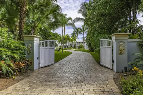 2897 Se Saint Lucie Boulevard Stuart FL 34997