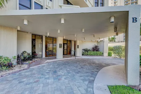 2800 N Ocean Drive Singer Island FL 33404