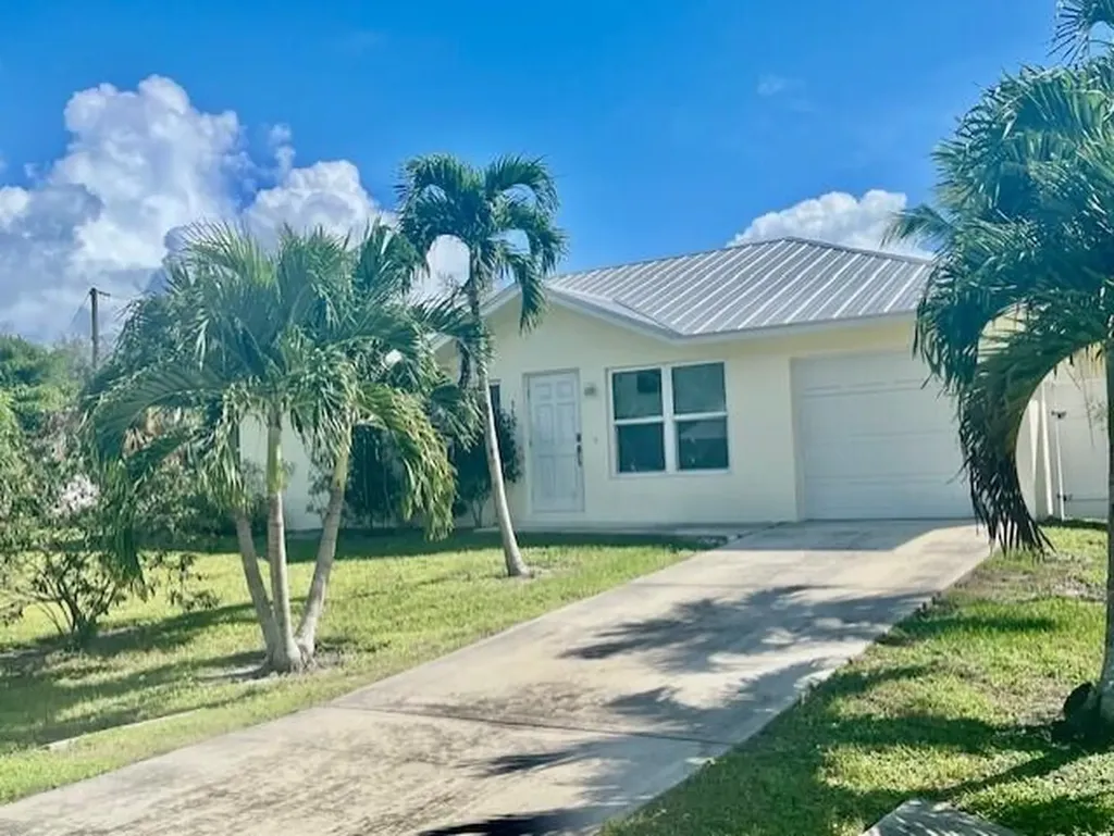 3665 Se Lower Street Stuart FL 34997