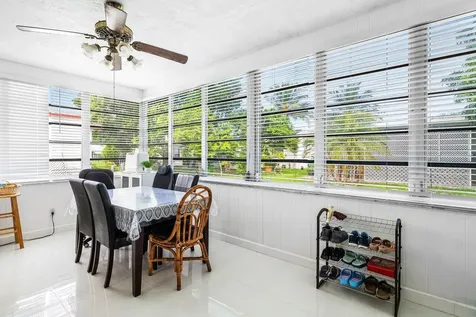 6809 Nw 75th Street Tamarac FL 33321