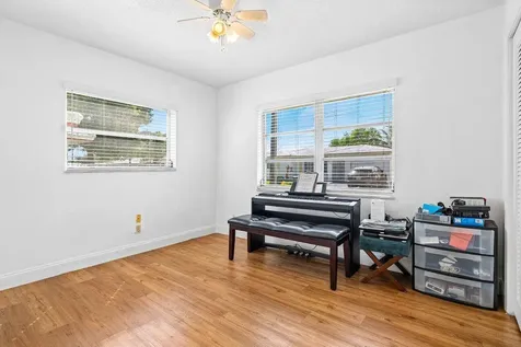 6809 Nw 75th Street Tamarac FL 33321
