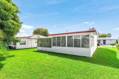 6809 Nw 75th Street Tamarac FL 33321
