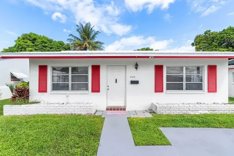 6809 Nw 75th Street Tamarac FL 33321