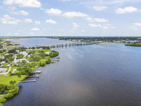 872 Sw 30th Street Palm City FL 34990