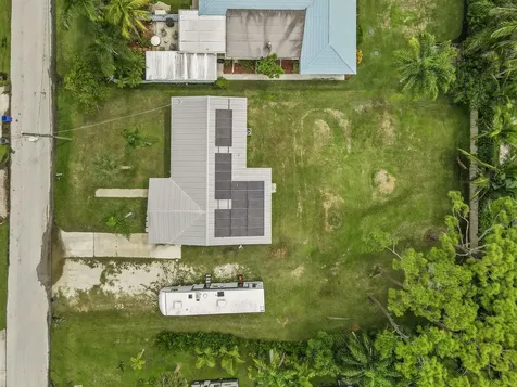 872 Sw 30th Street Palm City FL 34990