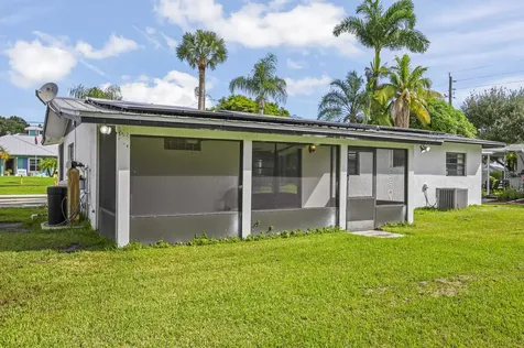 872 Sw 30th Street Palm City FL 34990