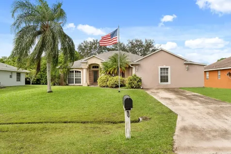 1874 Sw Gemini Lane Port Saint Lucie FL 34984