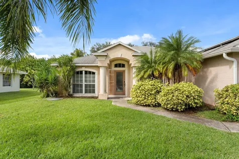 1874 Sw Gemini Lane Port Saint Lucie FL 34984
