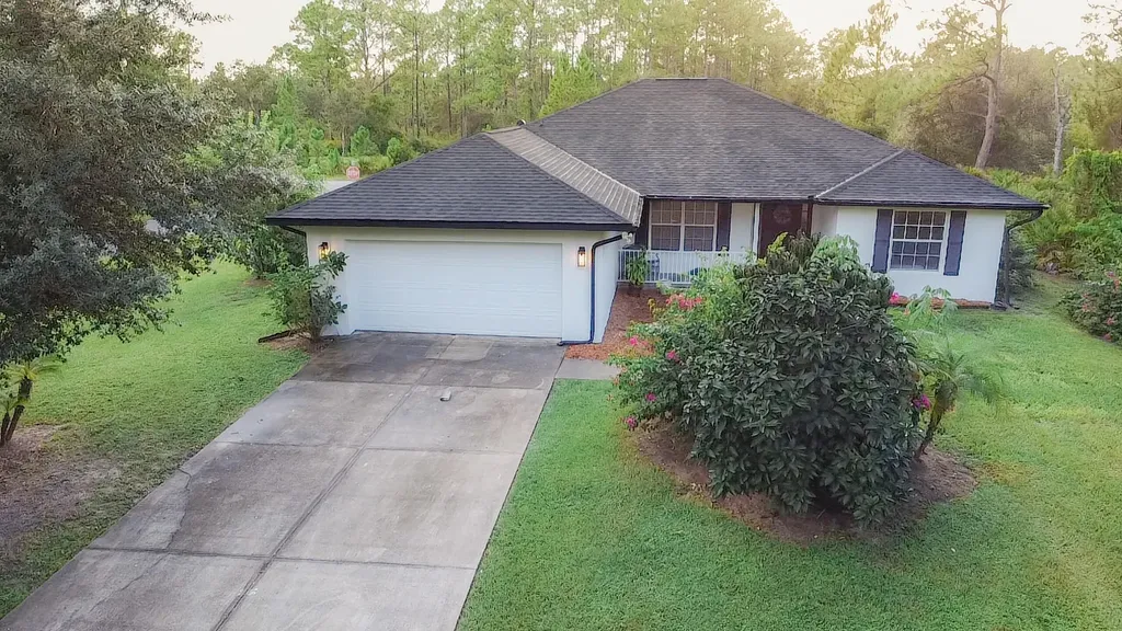 9134 Oviedo Street Sebring FL 33872