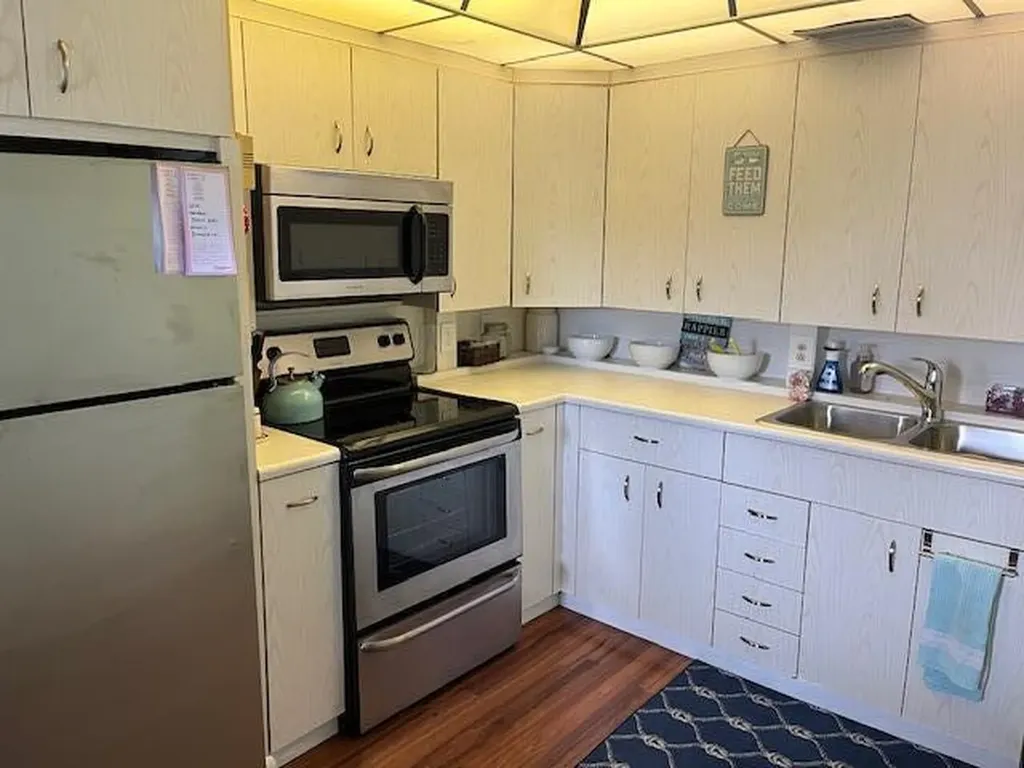 2016 Hythe A Boca Raton FL 33434