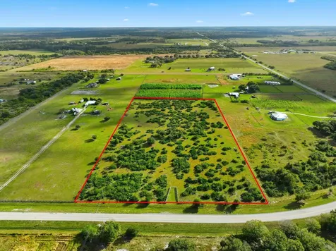 12240 NE 56th Avenue Okeechobee FL 34972