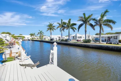 211 S Heron Drive Briny Breezes FL 33435