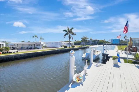211 S Heron Drive Briny Breezes FL 33435
