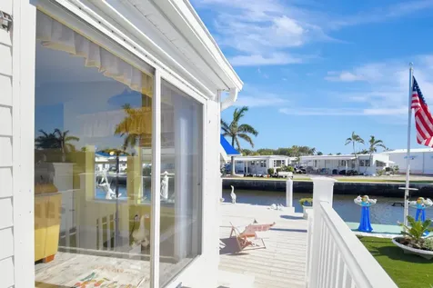 211 S Heron Drive Briny Breezes FL 33435