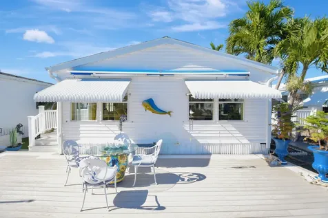 211 S Heron Drive Briny Breezes FL 33435