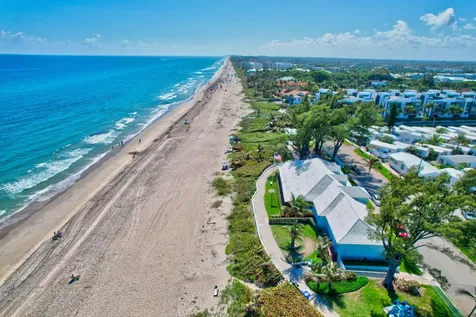 211 S Heron Drive Briny Breezes FL 33435