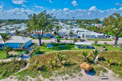 211 S Heron Drive Briny Breezes FL 33435