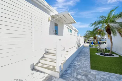 211 S Heron Drive Briny Breezes FL 33435