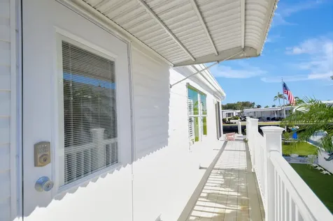 211 S Heron Drive Briny Breezes FL 33435