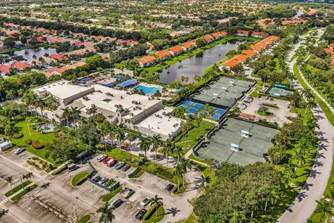9589 Shadybrook Drive Boynton Beach FL 33437