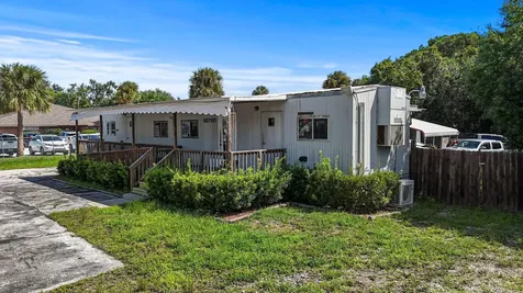 10720 S U.s. Highway 1 Port Saint Lucie FL 34952