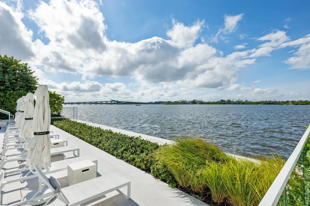 2773 S Ocean Boulevard Palm Beach FL 33480