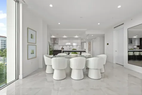 475 E Royal Palm Road Boca Raton FL 33432