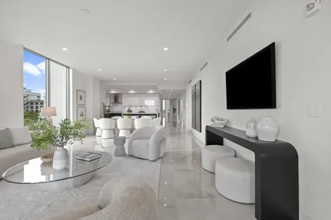 475 E Royal Palm Road Boca Raton FL 33432