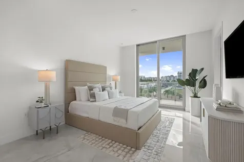 475 E Royal Palm Road Boca Raton FL 33432