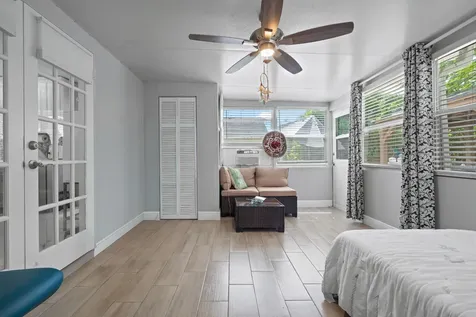 2456 Se Blackhorse Street Port Saint Lucie FL 34984
