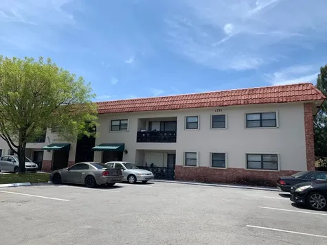 1721 NW 15th View Boca Raton FL 33432