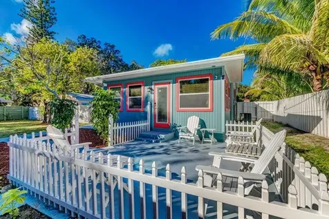 2396 Easy Street Palm Beach Gardens FL 33410