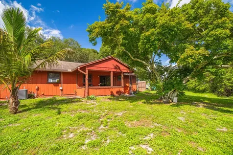 17672 38th Road The Acreage FL 33470