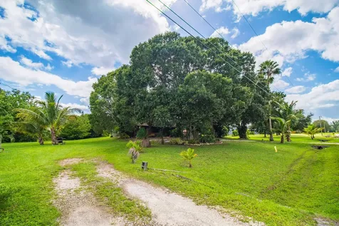17672 38th Road The Acreage FL 33470