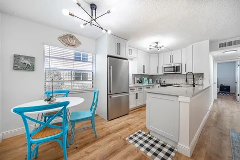 52 Burgundy Delray Beach FL 33484