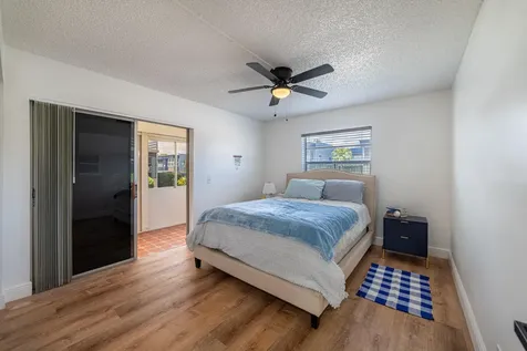 52 Burgundy Delray Beach FL 33484
