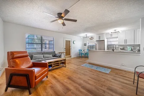 52 Burgundy Delray Beach FL 33484