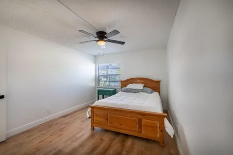 52 Burgundy Delray Beach FL 33484