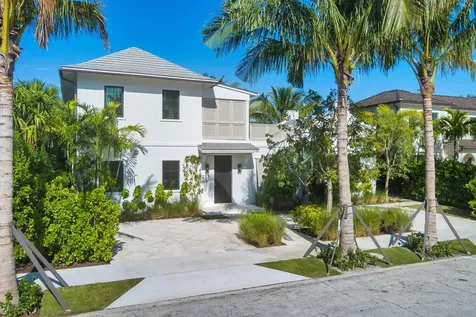 215 Summa Street West Palm Beach FL 33405