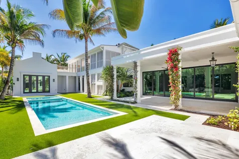 215 Summa Street West Palm Beach FL 33405