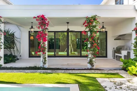 215 Summa Street West Palm Beach FL 33405