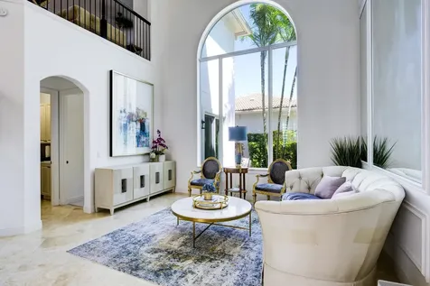 538 Les Jardin Drive Palm Beach Gardens FL 33410