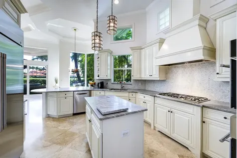 538 Les Jardin Drive Palm Beach Gardens FL 33410