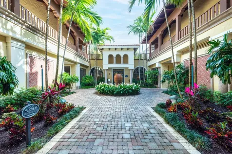 538 Les Jardin Drive Palm Beach Gardens FL 33410