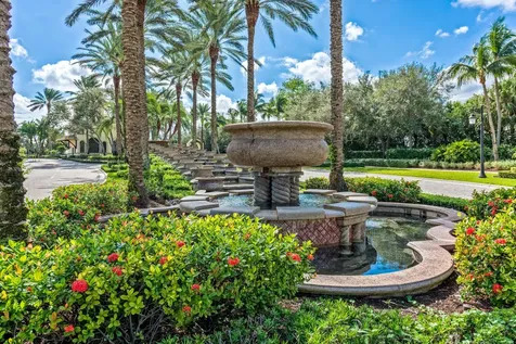 538 Les Jardin Drive Palm Beach Gardens FL 33410
