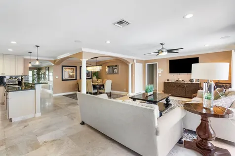 41 Castle Harbor Island Fort Lauderdale FL 33308