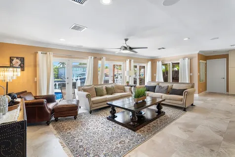 41 Castle Harbor Island Fort Lauderdale FL 33308